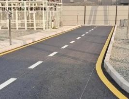 馬路劃線(xiàn)漆是用于道路表面標(biāo)示交通規(guī)則、指引車(chē)輛和行人通行的專(zhuān)用涂料